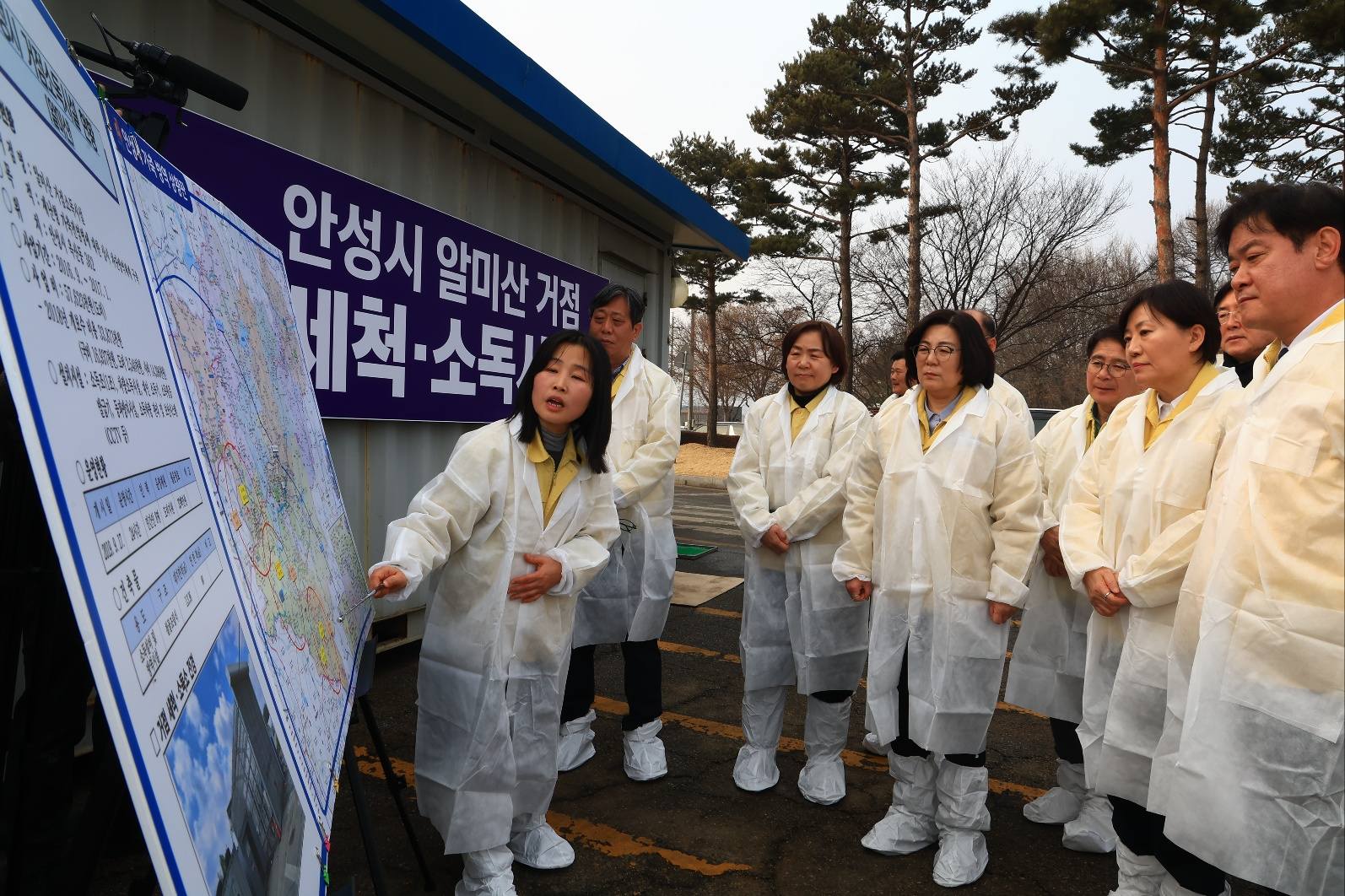 송미령 장관, 가축전염병 방역현장 점검