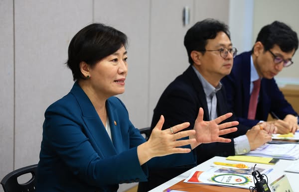 송미령 장관, '미식관광 활성화를 위한 관계기관.업계 간담회' 개최