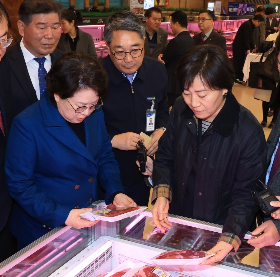 송미령 장관, 소(牛)프라이즈 2024 대한민국 한우세일’ 기념행사