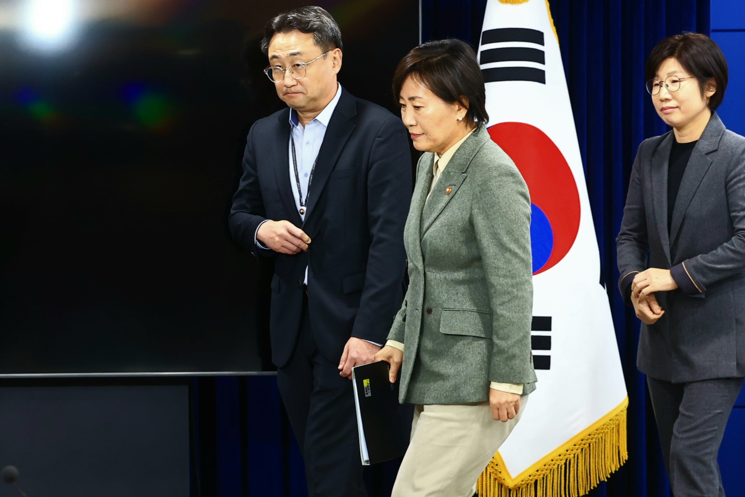 송미령 장관, 농림축산식품부 소관 4개 법률안 본회의 의결에 대한 입장 브리핑