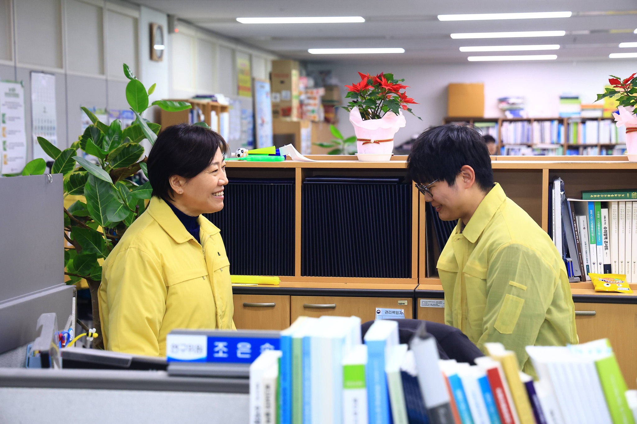 송미령 장관,  산림청 중앙산림재난상황실 방문 격려