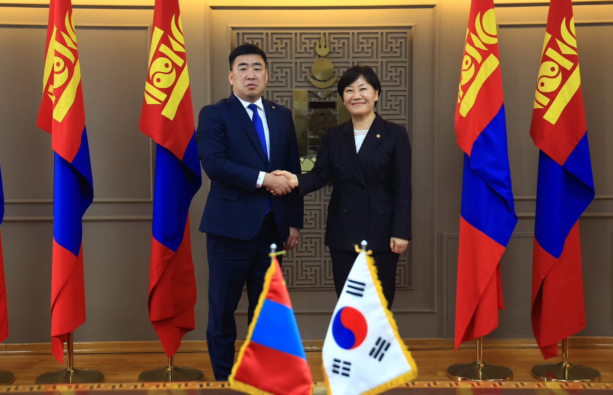 송미령 장관, 양국 정상 임석 하 농업 협력 분야 업무협약 체결
