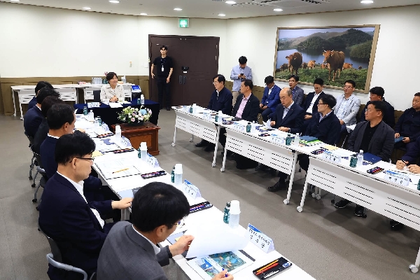 송미령 장관, 추석 축산물 수급상황 점검 THUMBNAIL