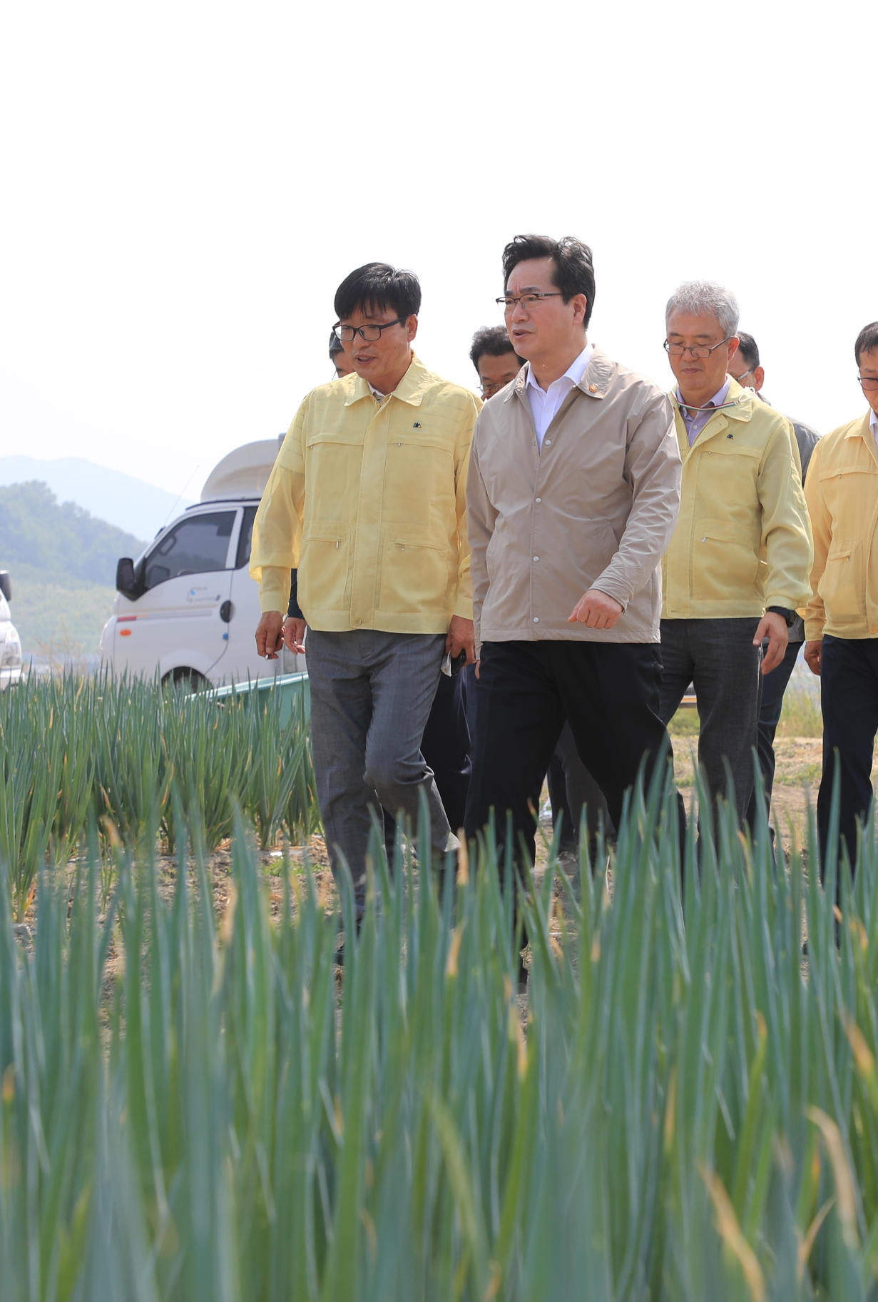 정황근 장관, 가뭄대책 및 농번기 인력수급 현장 점검